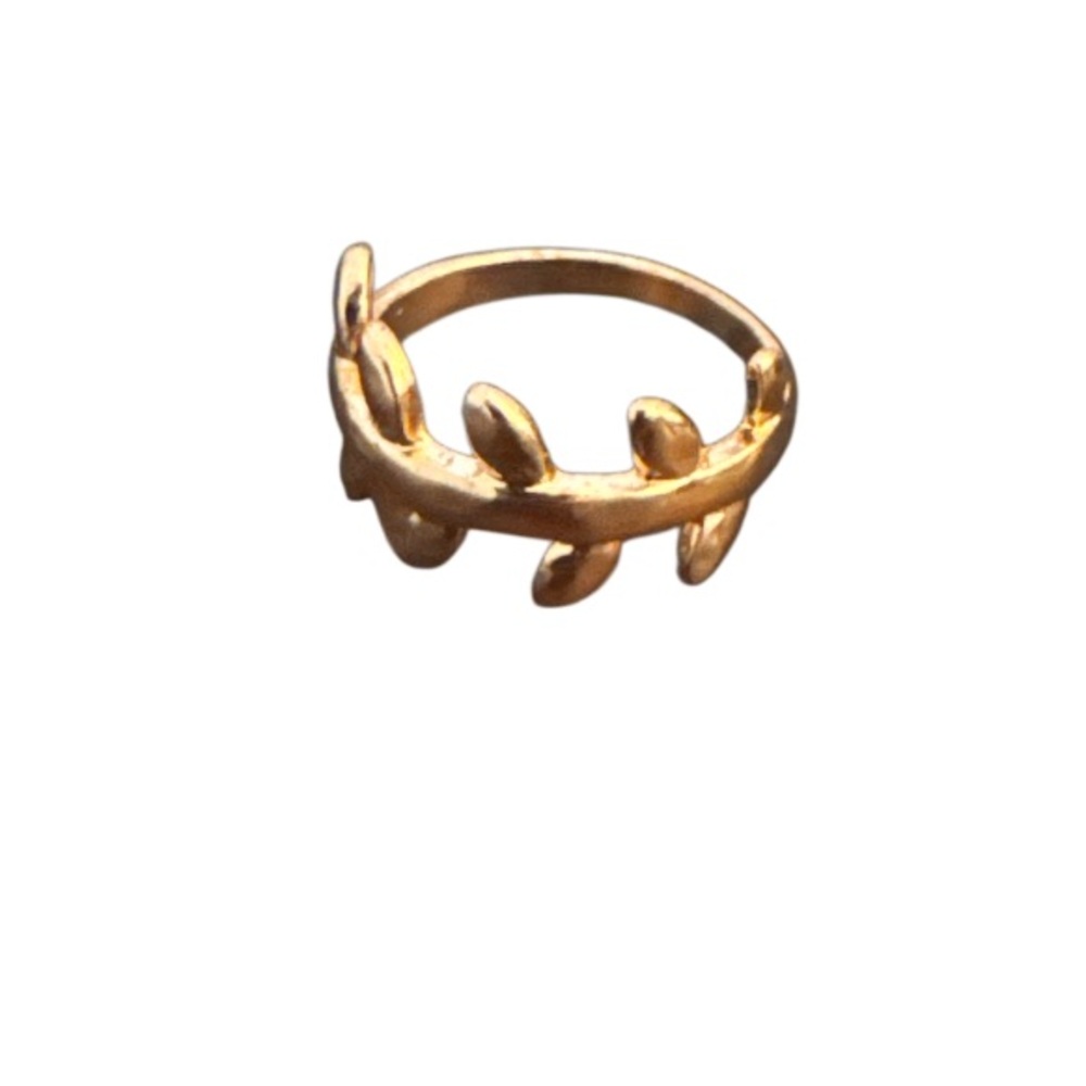 Elegant Gold Leaf Ring in Rose Gold - Size 8